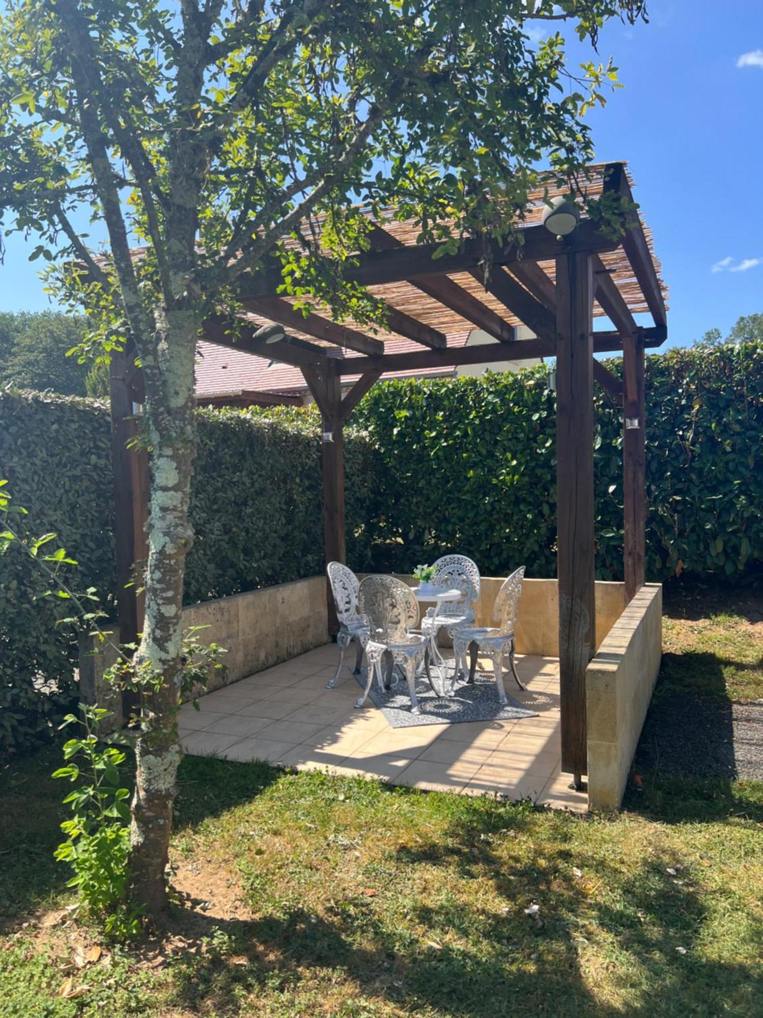 Maison Hyacinthe Of Tournesol Geniet In Luxe Castelnaud La Chapelle Bagian luar foto